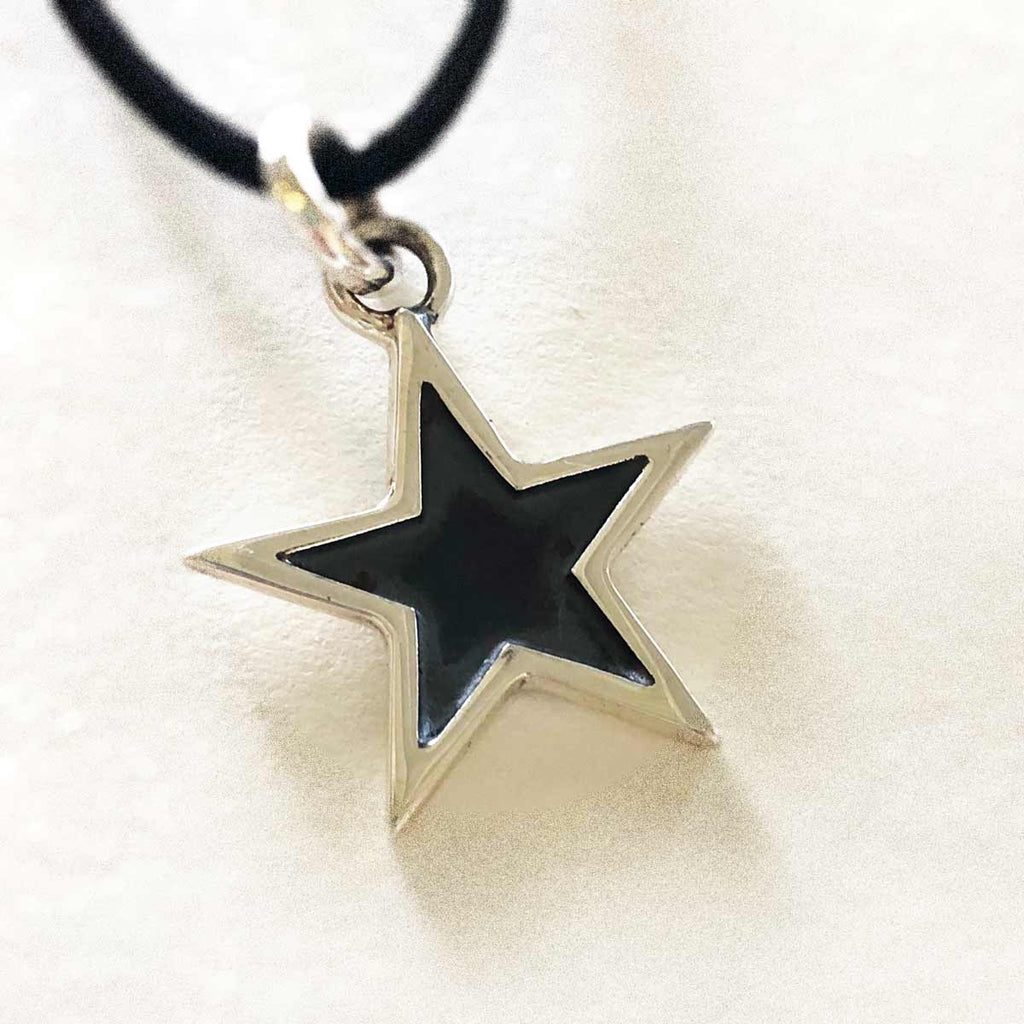 The Star Pendant on white2